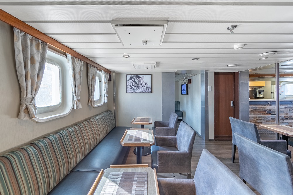 Профессор Хромов