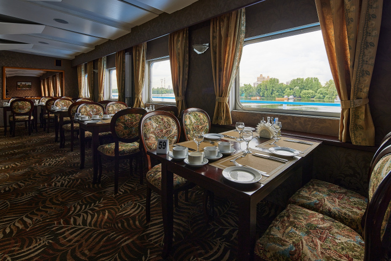 Леонид КРАСИН