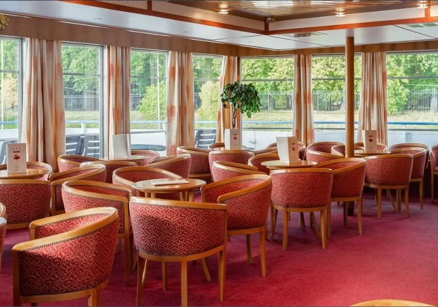 Георгий Чичерин