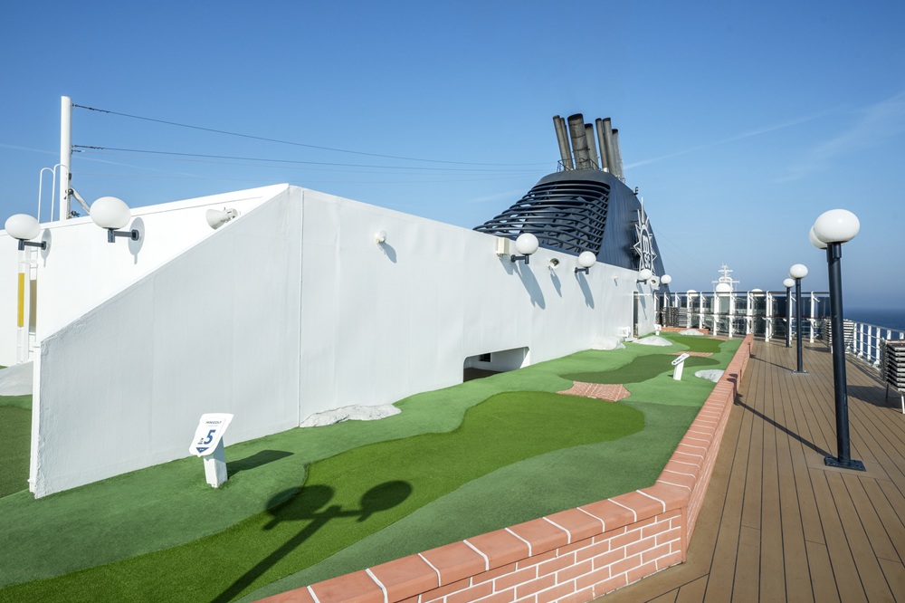 MSC Lirica