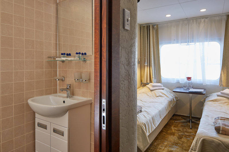 СЕРГЕЙ ОБРАЗЦОВ