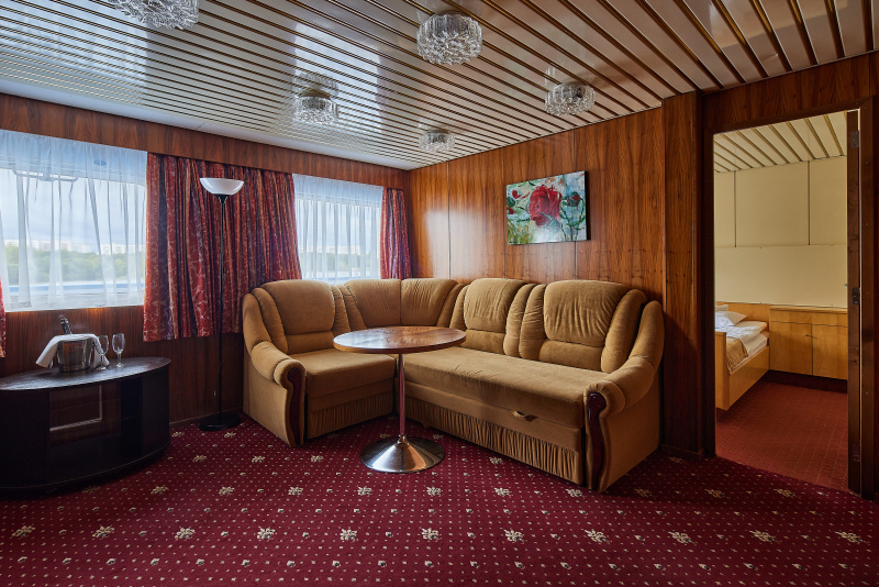 Княжна АНАСТАСИЯ