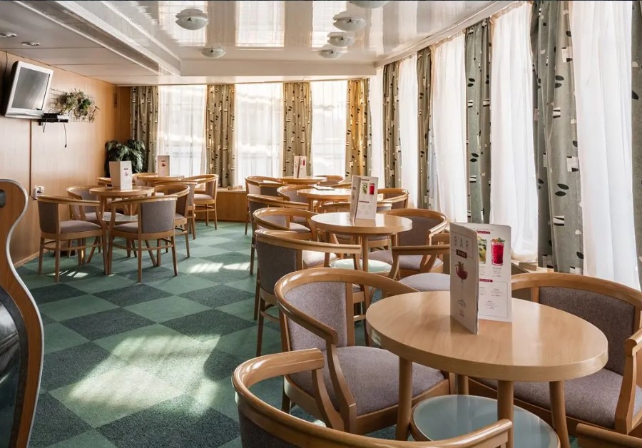 Георгий Чичерин