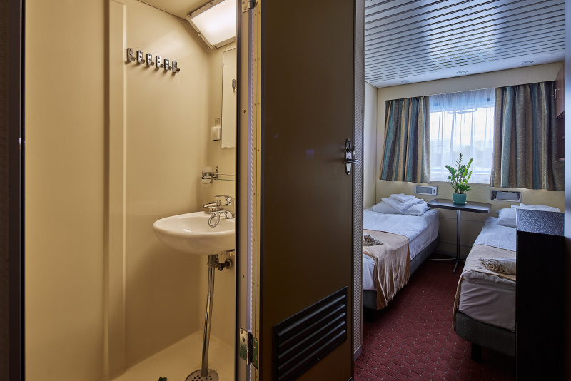 Княжна АНАСТАСИЯ