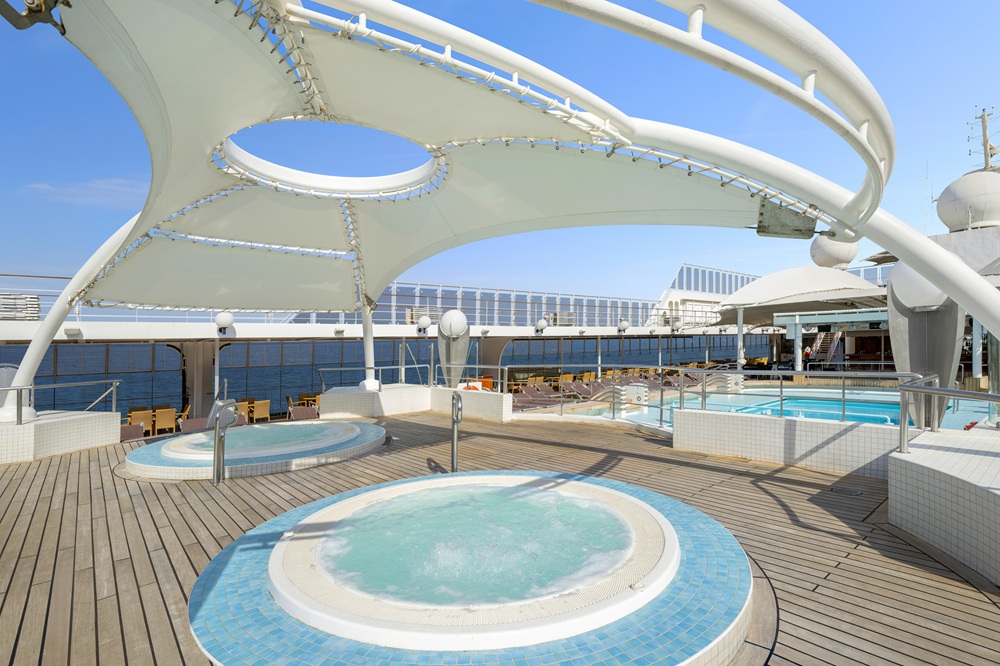 MSC Lirica