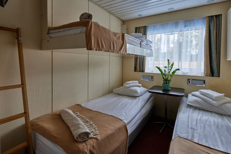 Княжна АНАСТАСИЯ