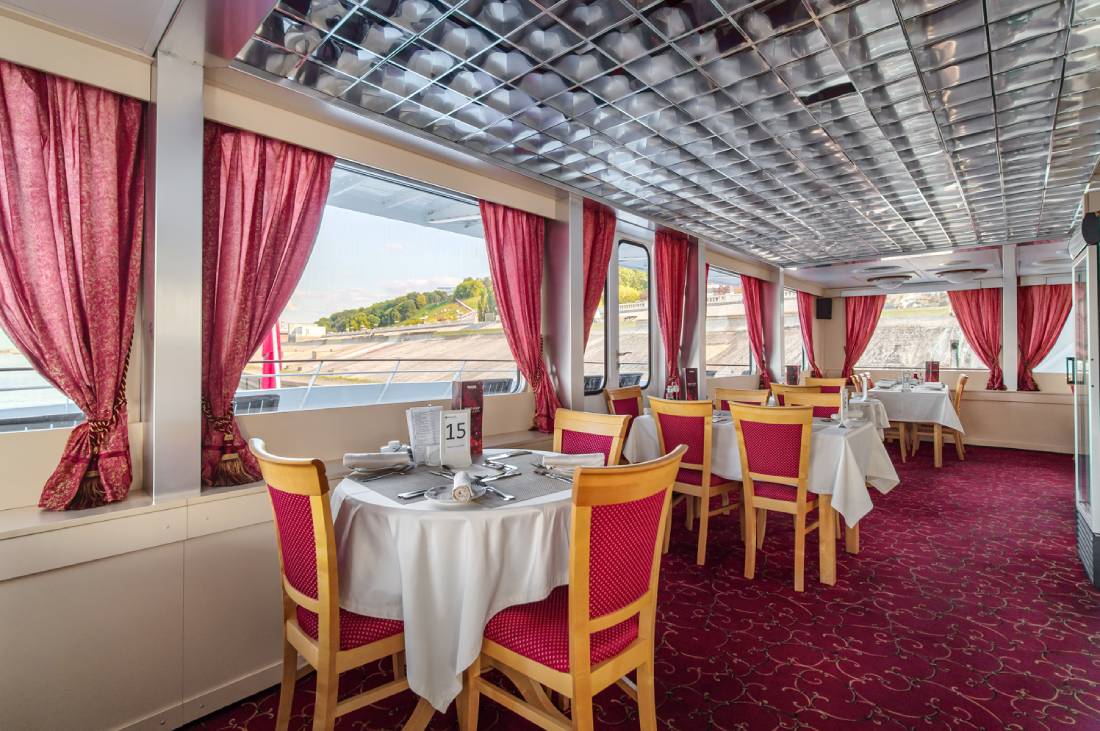 Лев Толстой