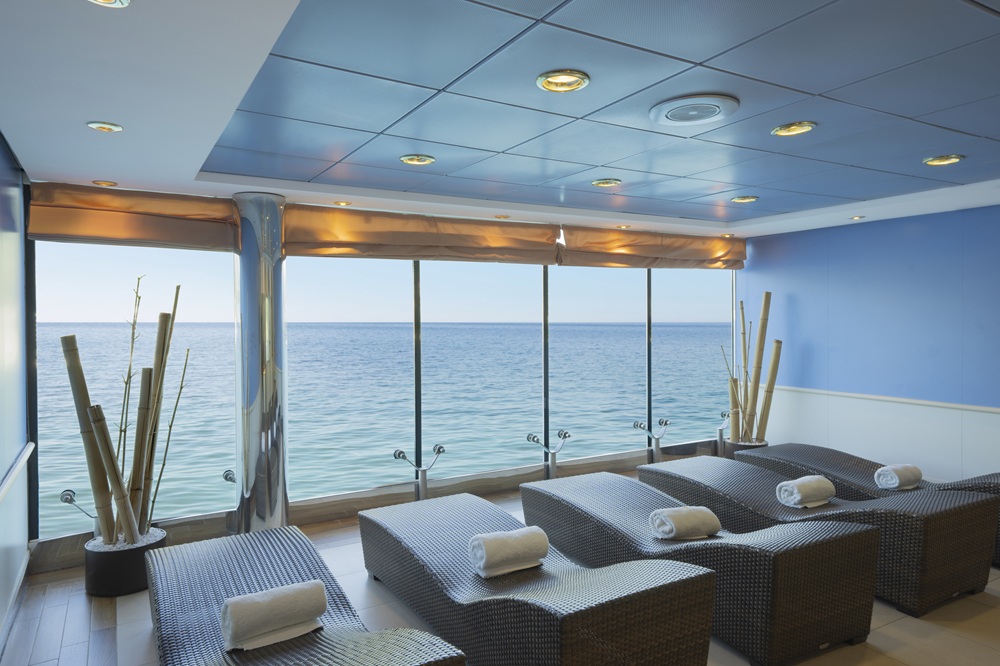 MSC Lirica