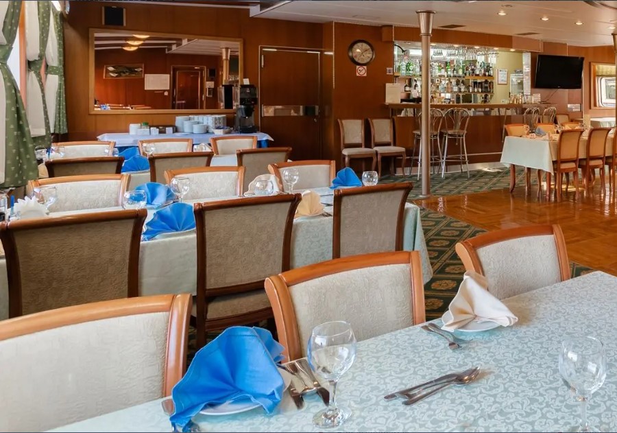 Георгий Чичерин