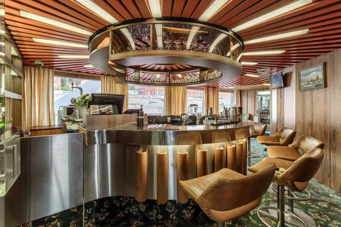 Лев Толстой