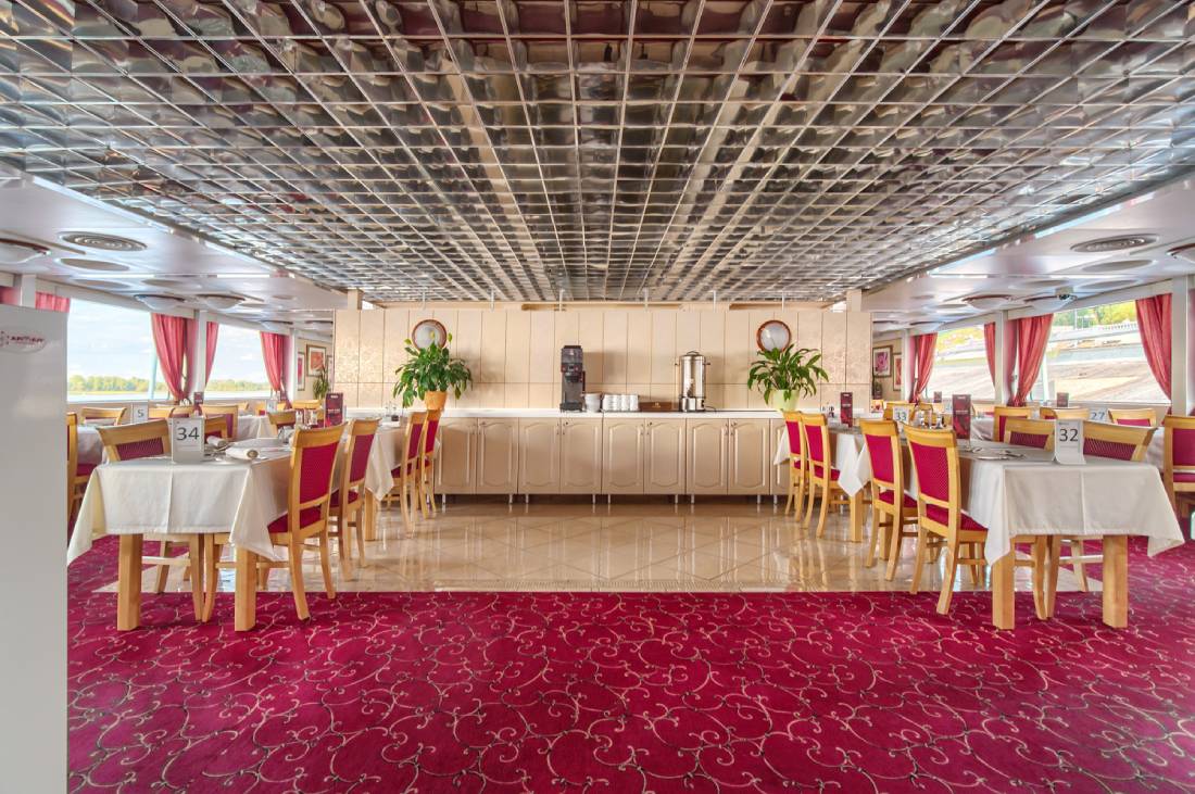 Лев Толстой