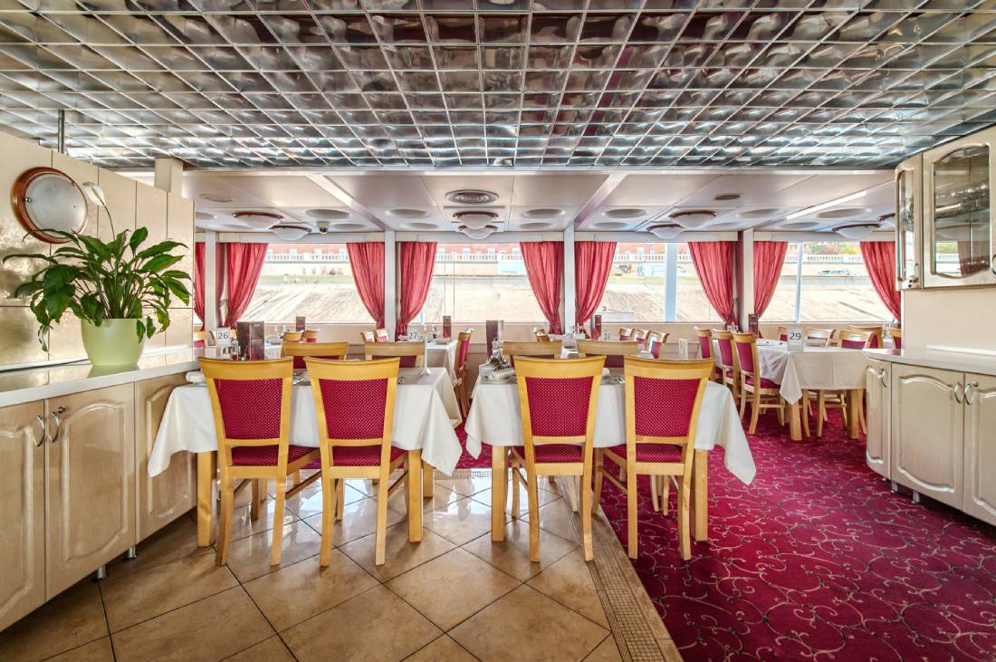 Лев Толстой