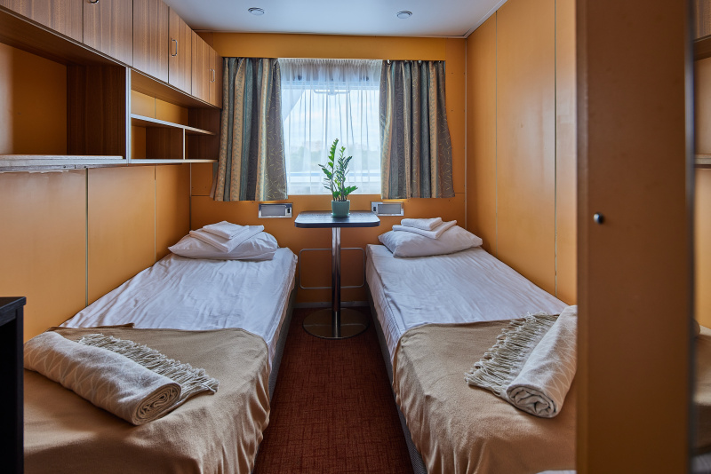 Княжна АНАСТАСИЯ