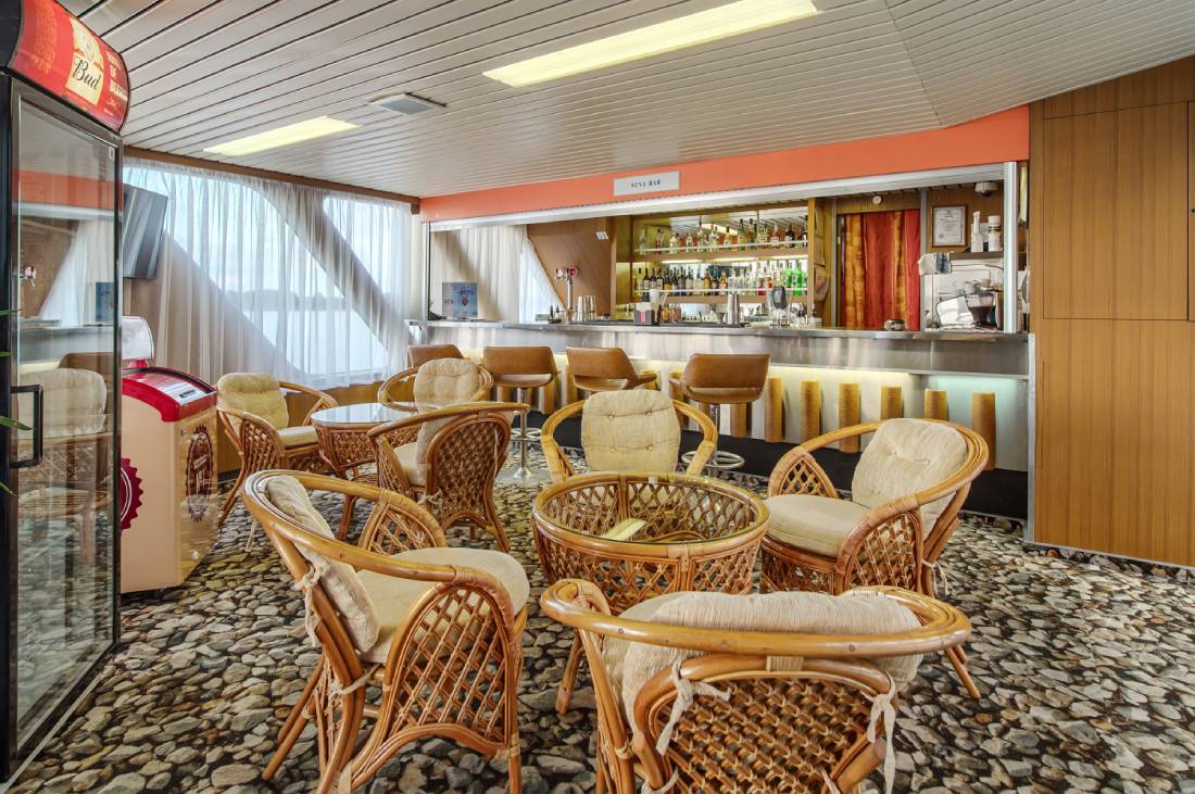 Лев Толстой