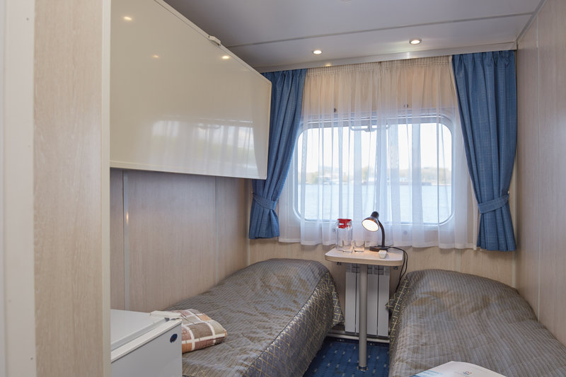 СЕРГЕЙ ОБРАЗЦОВ