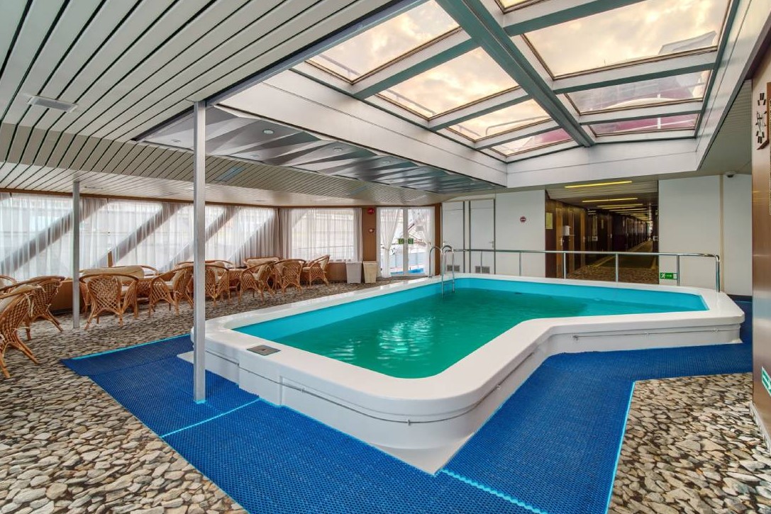 Лев Толстой