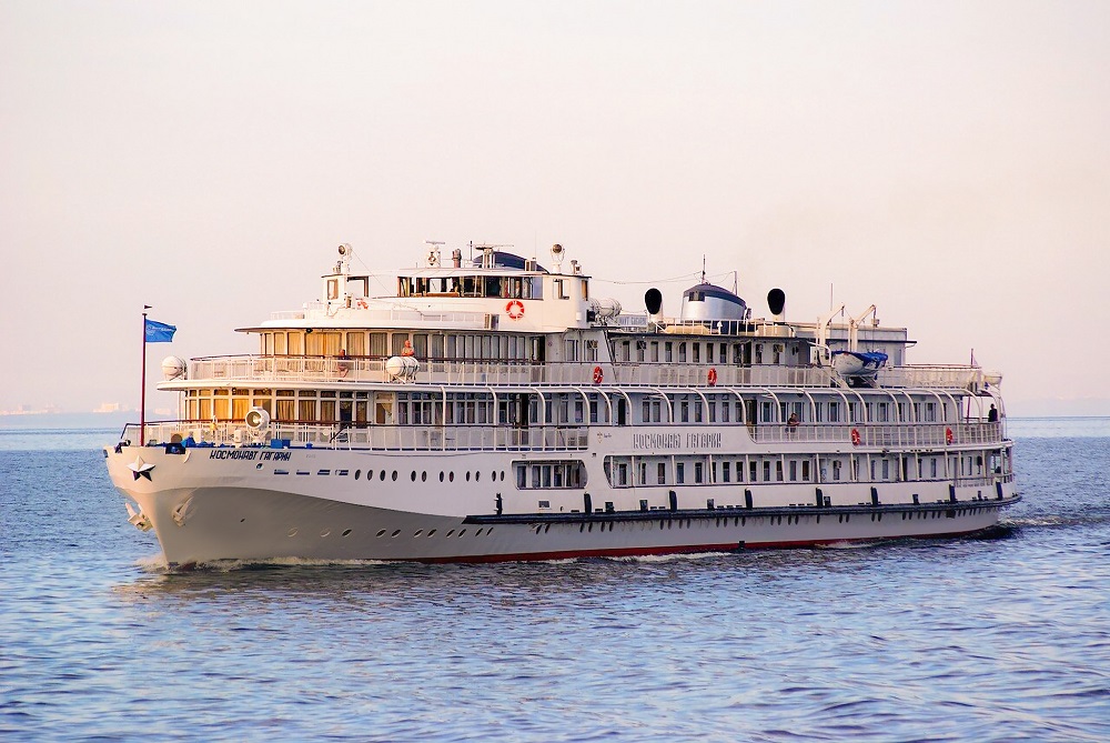 Космонавт Гагарин